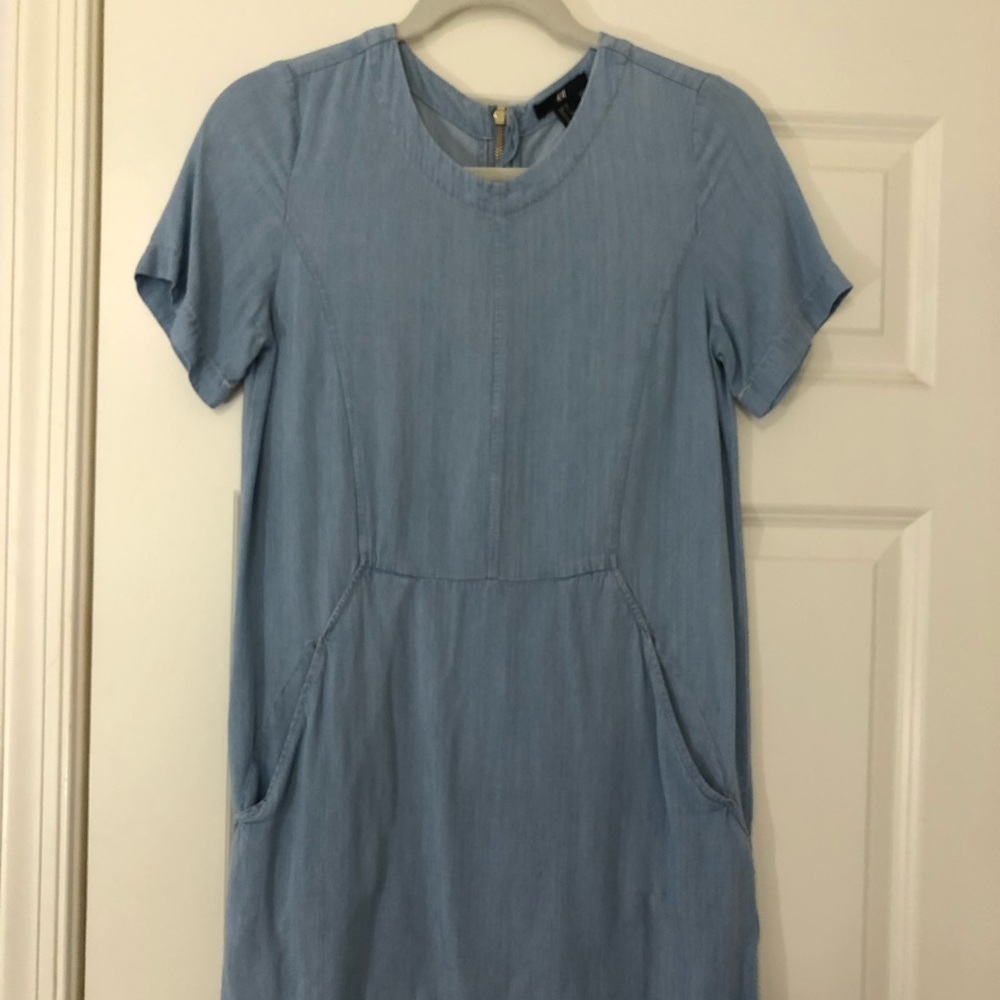 Powder blue structured t-shirt dress